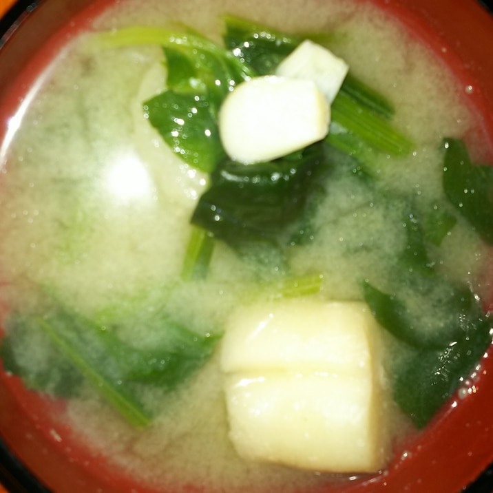 にんにくとほうれん草の味噌汁 レシピ 作り方 By ハム太郎 7473 楽天レシピ にんにくとほうれん草の味噌汁 レシピ 作り方 By ハム太郎 7473 楽天レシピ
